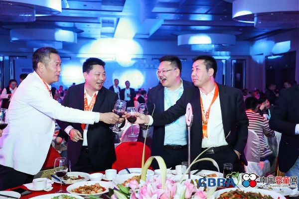 ��ͬ�e�����Ї�ĸ��a(ch��n)�I(y��)�¾� �Ї�ĸ��a(ch��n)�I(y��)�����̴�����ʢ���_��