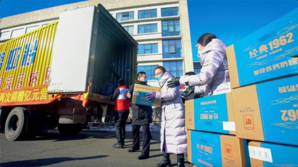 ��I�͹���ÿ���с������µ��y�}  ���׃��̷ۼ���Gɫͨ��